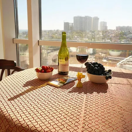 Design Leo - Welcome To Arcadia Apartment